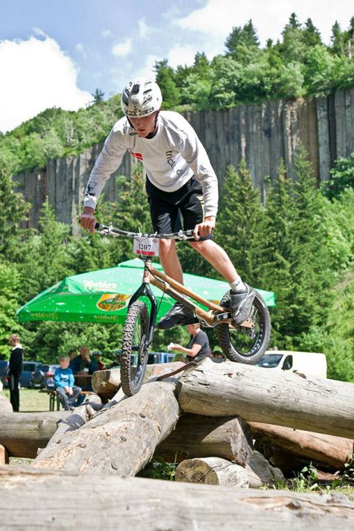 598835_373967602665023_286904717_n